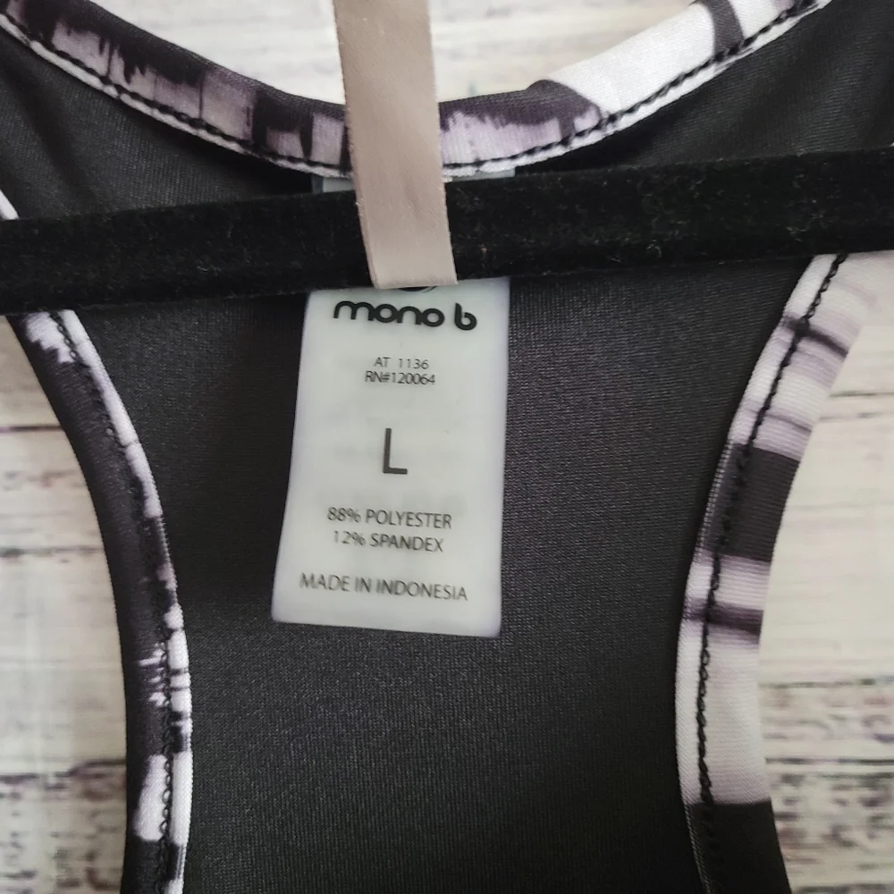 Mono B L Razor back cut out Bra Tank - Picture 2 of 4